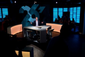 Vincent Veilllon lors du tournage de la maquette de "26 minutes" à Lausanne en novembre dernier.Dans l'ombre guette le public ( PhotoJax LOOUVION)