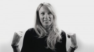 Contre-pied, une série web de la rts Une invitée, mais quiesse?