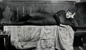 Muisidora dans "Les vampires" de Louis Feuillade (11916-1917)